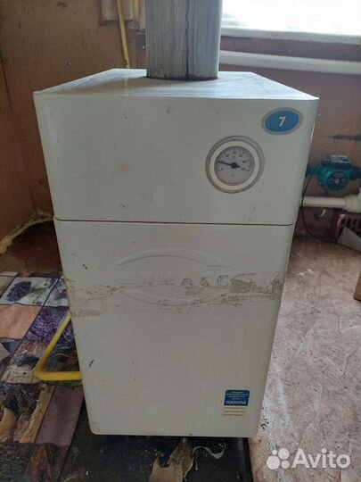 Газовый котел напольный бу 7кВт