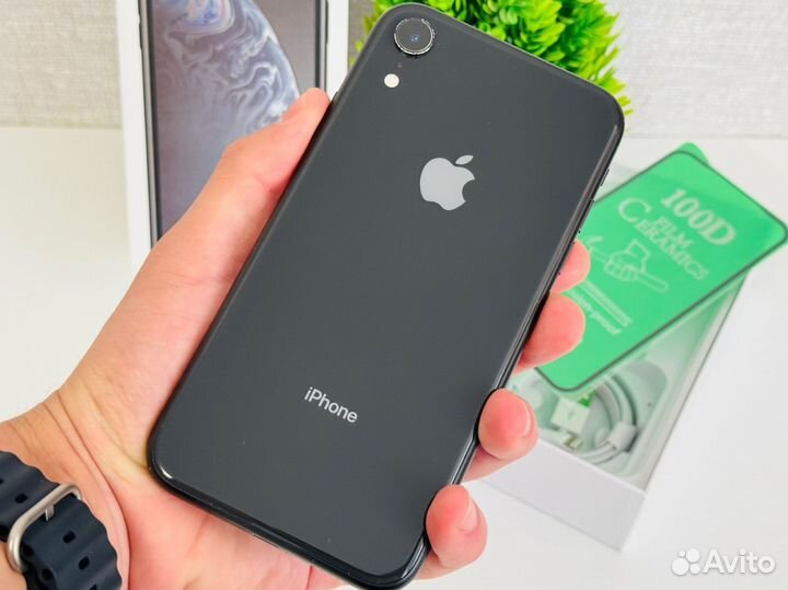 iPhone Xr, 64 ГБ
