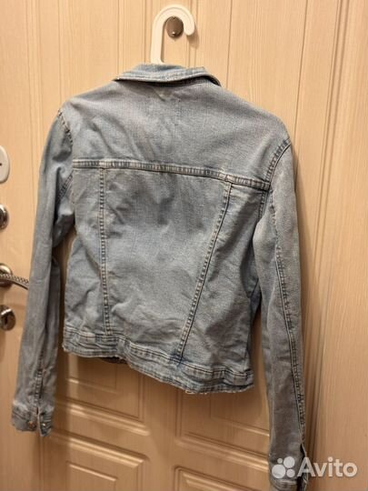 Джинсовая куртка bershka