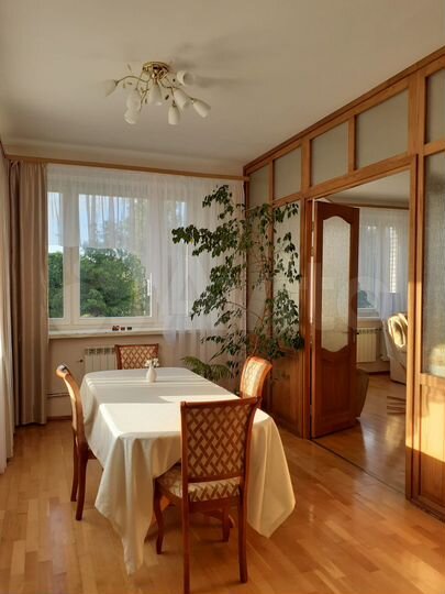 4-к. квартира, 173,6 м², 2/6 эт.