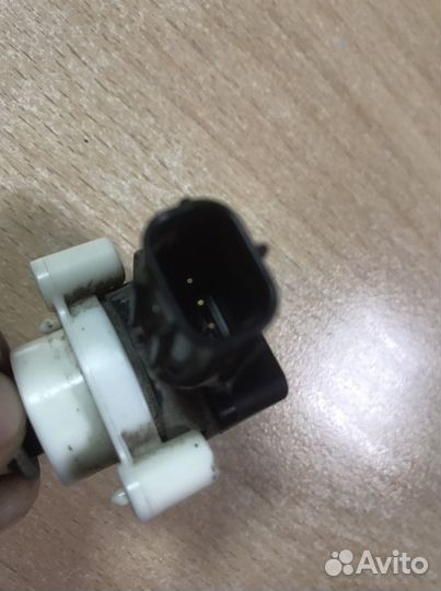 Датчик положения кузова тойота ленд крузер 200