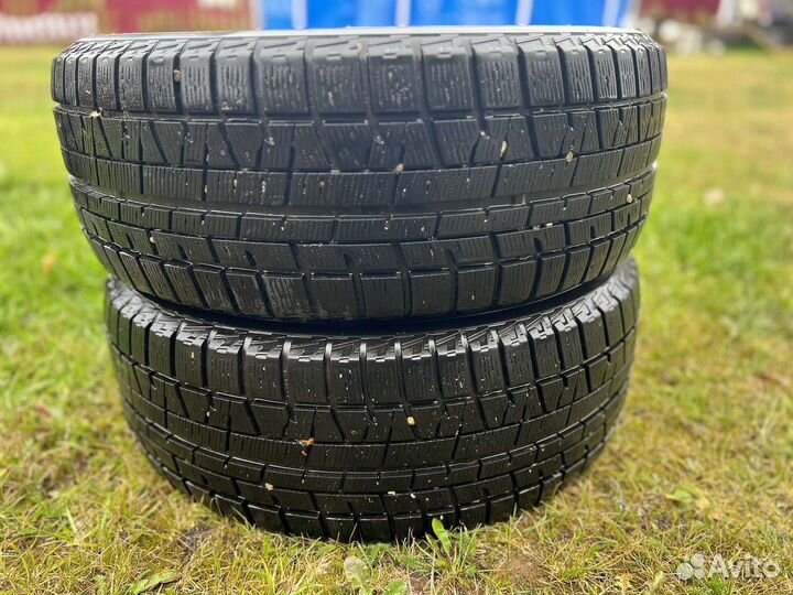 Yokohama Ice Guard IG50 215/55 R16