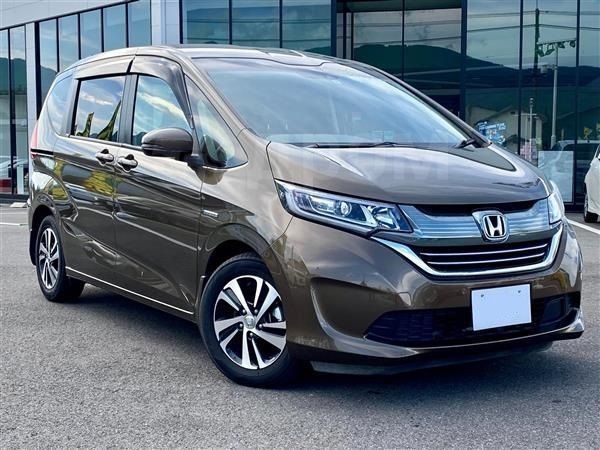 Honda Freed: фото владельца