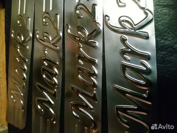 Накладки на пороги Mark 2