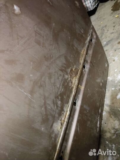 Дверь задняя w124