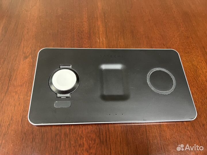 Беспроводное зарядное устройство 3 в 1