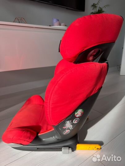 Автокресло Maxi-Cosi RodiFix