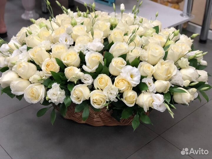 Ночной продавец в цветочный магазин ул.Родины