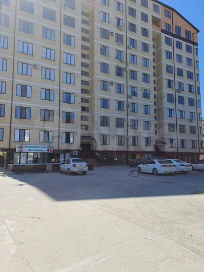 2-к. квартира, 52 м², 2/9 эт.