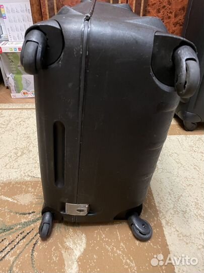 Чемодан samsonite xl на 4 колесах