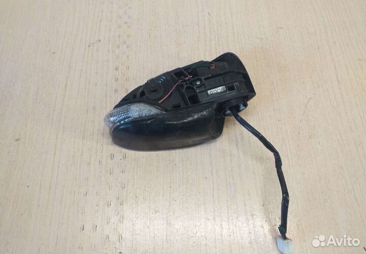 Зеркало правое Toyota Camry V50 на запчасти