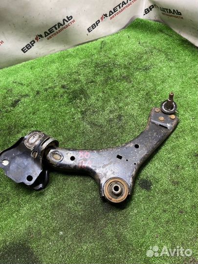 Рычаг подвески передний левый Ford Mondeo седан