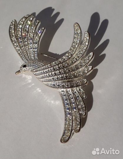 Крупная брошь Avon Птица счастья
