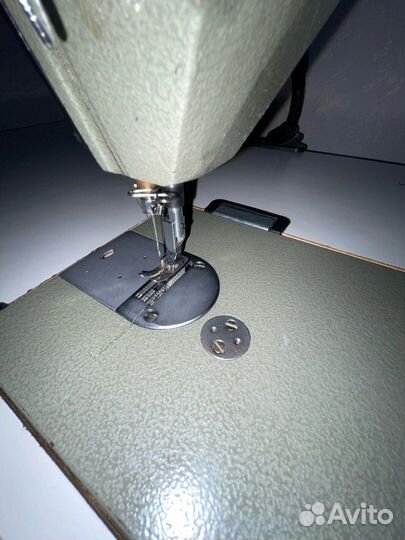 Швейная машина