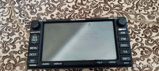 Штатная магнитола toyota avensis