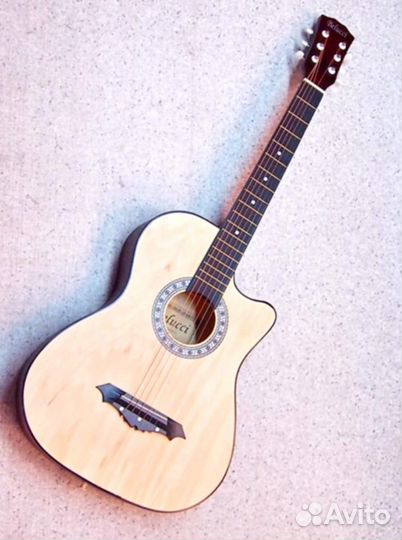 Гитара новая