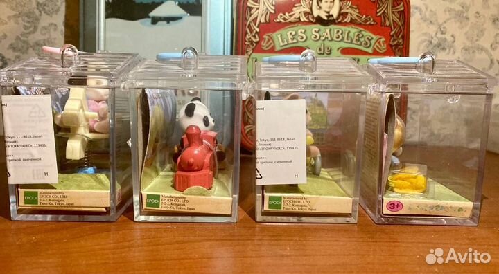 Коллекционные игрушки сундучки Sylvanian families