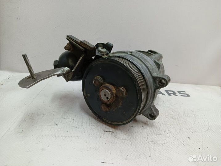 Насос гур Bmw 7 E66 N62 N62B44 4.4I 2002