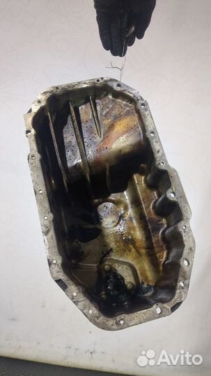 Поддон Volkswagen Golf 5, 2004