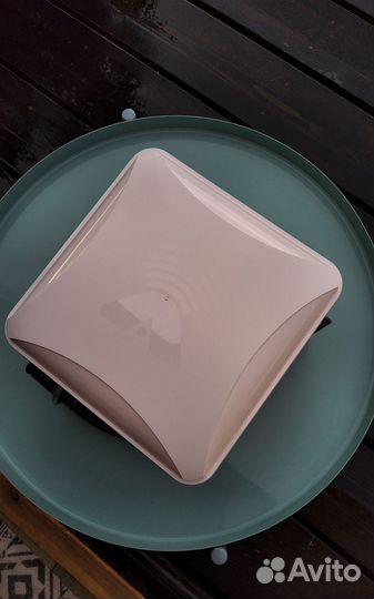 Панельная антенна с усилением Antex Petra BB mimo