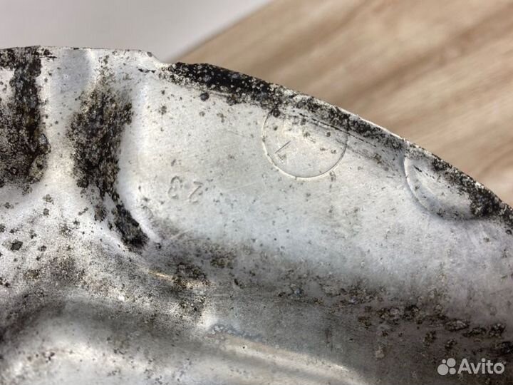 Пыльник тормозного диска передний левый Bmw 3 F30