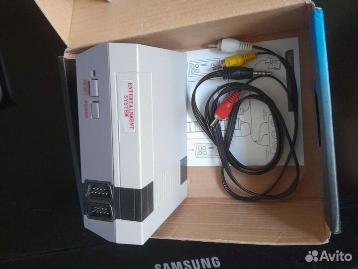 Игровая приставка dendy на 620 встроенных игр