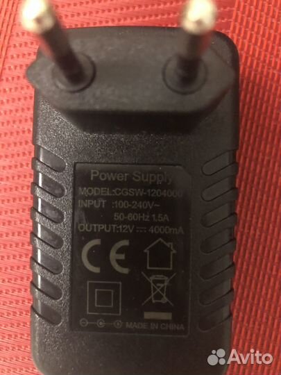 Лампа для ногтей