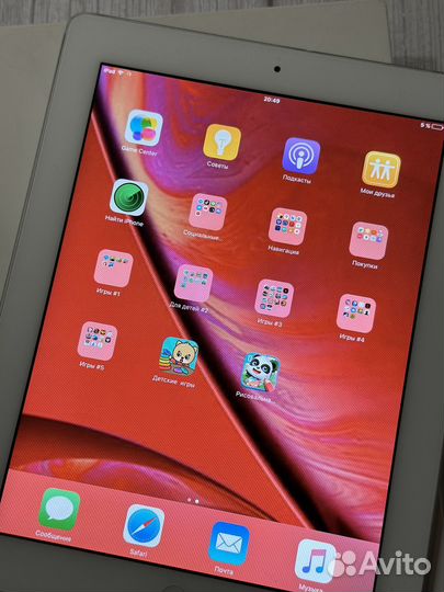 iPad 2 Wi-Fi с играми отличный