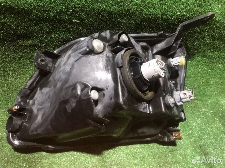 Фара правая Mitsubishi Galant 9 DJ