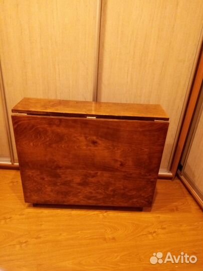 Кухонный стол