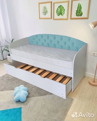 Кровать для малыша из ламинированного дсп софа цве