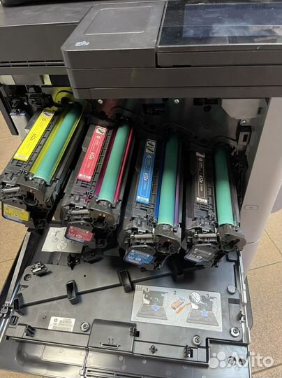 Лазерное цветное мфу HP M680 б.у. 33957 страниц