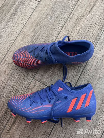 Футбольные бутсы 40 adidas predator