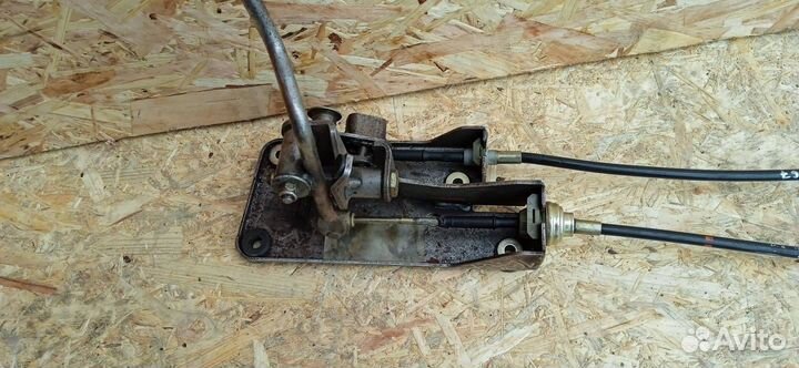 Кулиса кпп Renault Safrane рест. 1998 7700102935