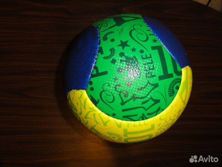 Мяч футбол новый 