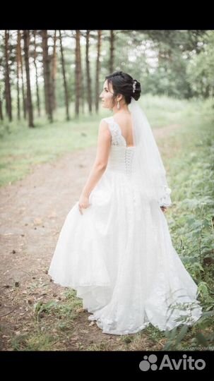 Свадебное платье