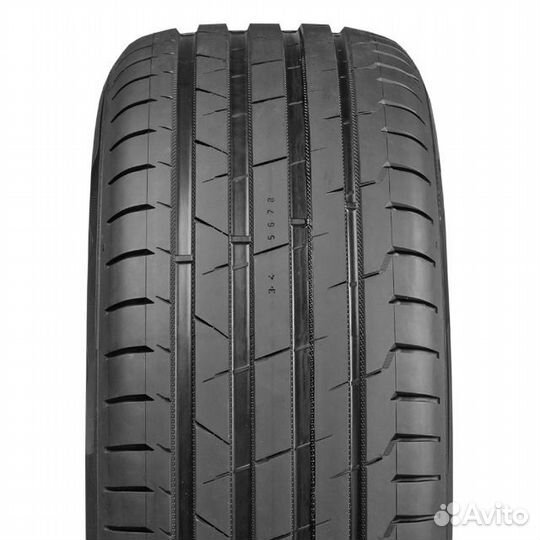 Ikon Tyres Autograph Ultra 2 235/45 R17