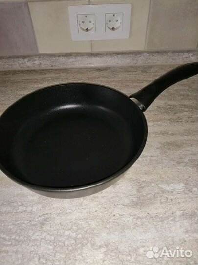 Сковорода новая