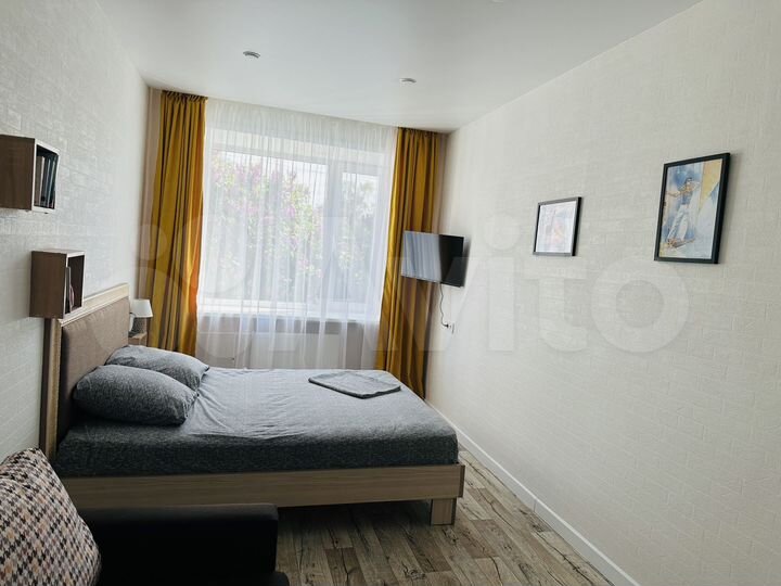 2-к. квартира, 55 м², 1/2 эт.