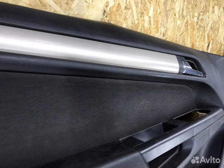 Обшивка боковой двери Opel Astra H хетчбек 1.6