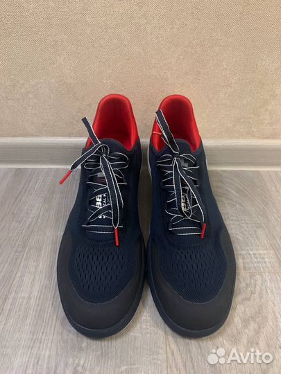 Кроссовки helly hansen stemforth