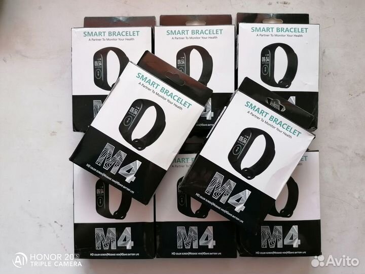 M4 смарт-браслет
