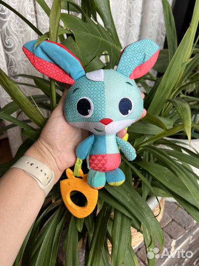 Подвеска игрушка для малышей Tiny Love