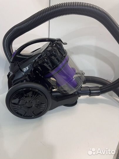 Пылесос с контейнером для пыли BQ VC1806MC