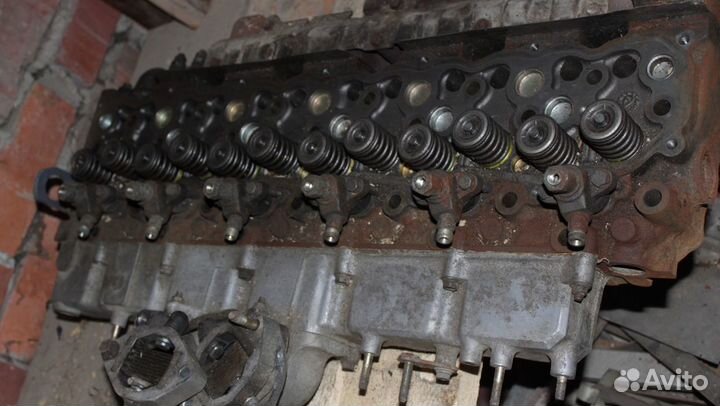 Головка блока цилиндров D6DA