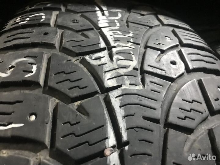 Pirelli Winter Carving Edge 215/55 R16