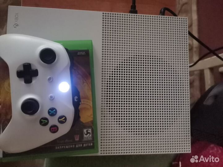 Xbox One s