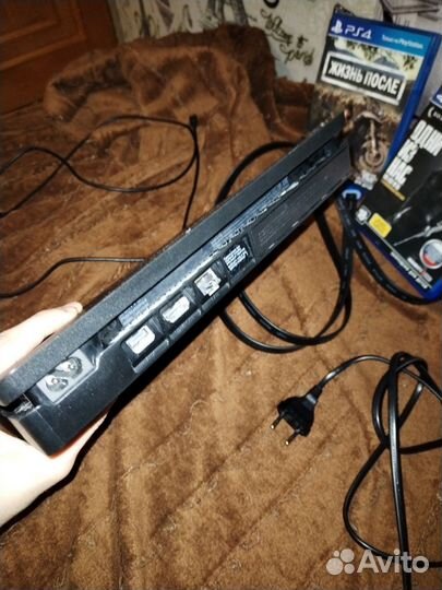 Sony playstation 4 slim 1tb