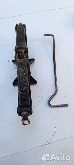 Домкрат для Renault Megane 2 8200977860