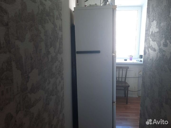 Холодильник бу Стинол